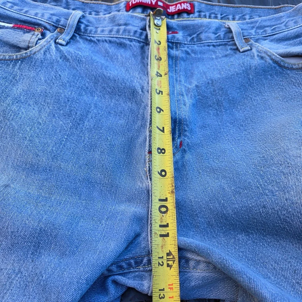 Vintage Tommy Hilfiger Jeans Mens 38 30 Light Wash Straight Leg Denim Jeans